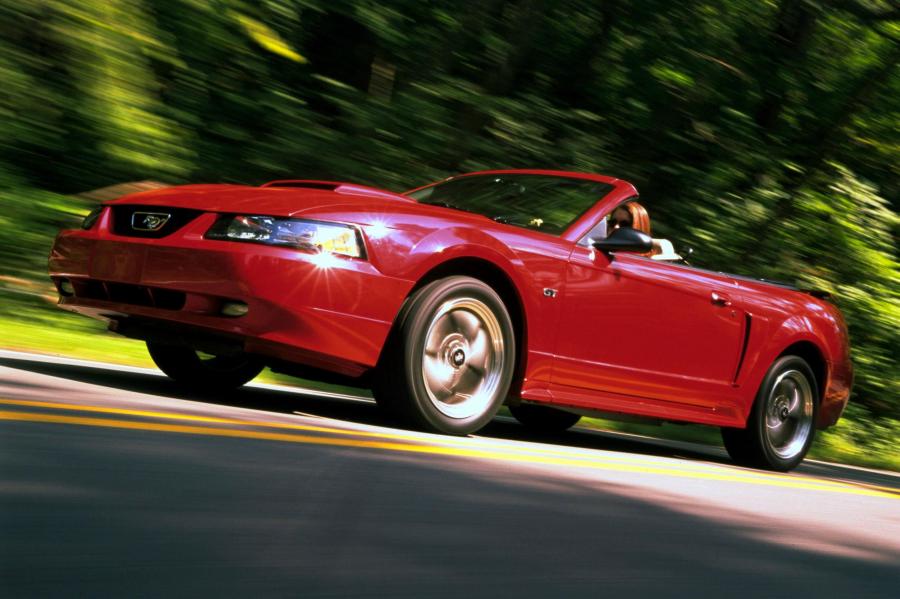  Ford Mustang GT Convertible 1999 года  (фото 58 из 74)